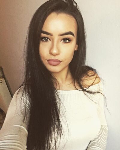  ,   Victoria, 26 ,   ,   