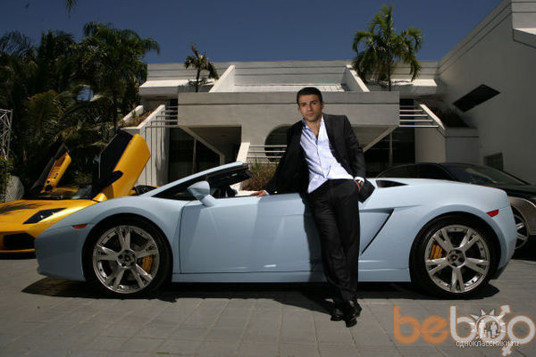  ,   Artur, 40 ,   ,   , c 