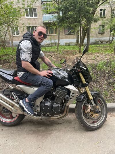  ,   Anatoly, 30 ,   ,   