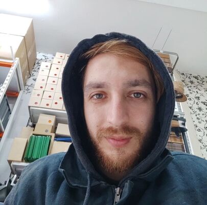  ,   Fatih, 28 ,     , c 