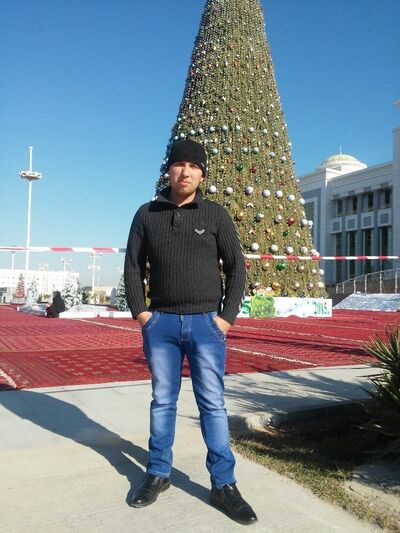  ,   Vlad, 35 ,   