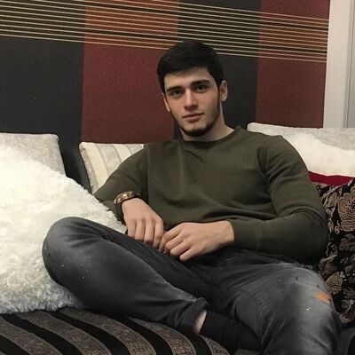  ,   Alex, 33 ,   ,   , 