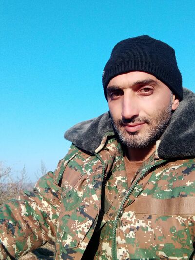  ,   Artur, 35 ,   ,   