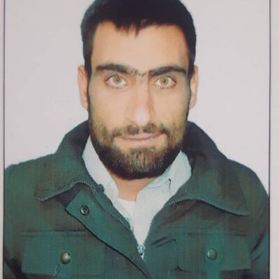  Feucht,   Aqeel, 33 ,   ,   