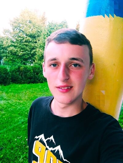  ,   Vitalik, 26 ,   