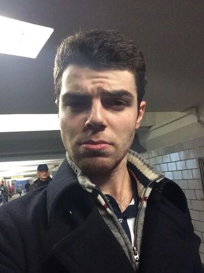  ,   ALEKO, 32 ,     , 