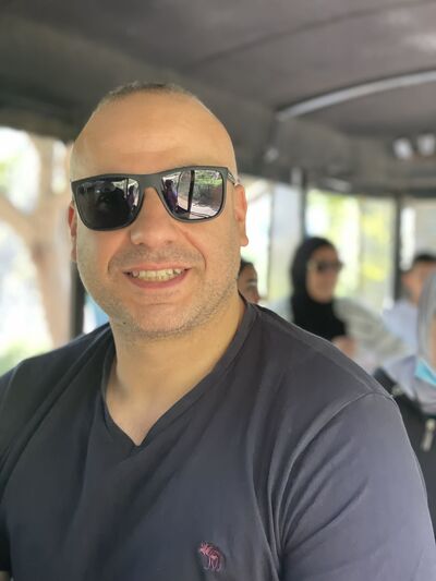  ,   Saleh, 43 ,   ,   