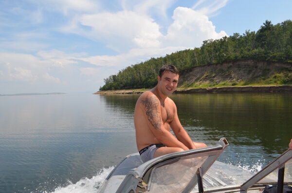  ,   Sergei, 42 ,   ,   , c 