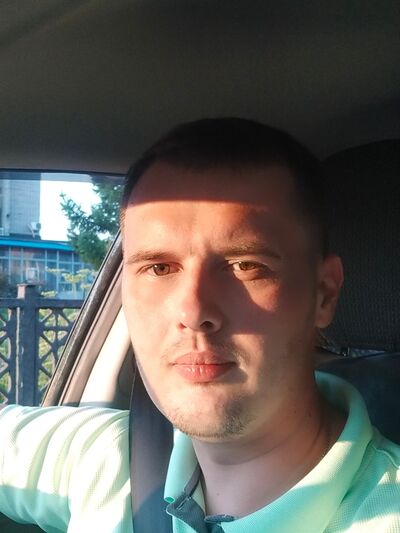  ,   Pavel, 33 ,   ,   