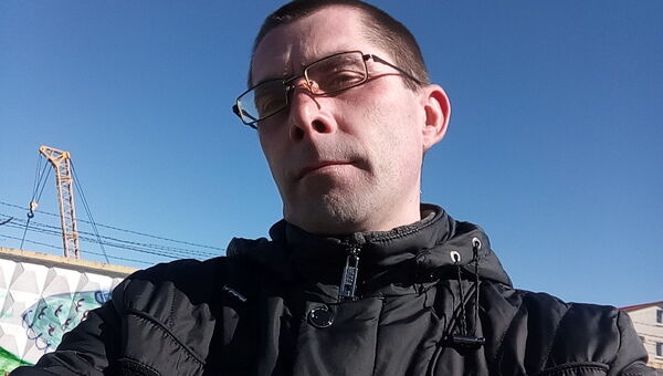  ,   Leonid, 49 ,     , c 