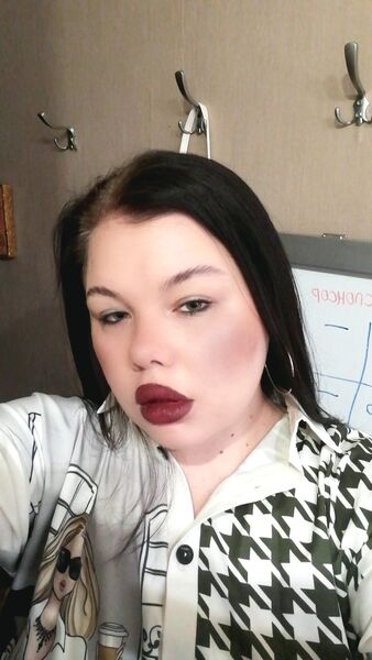  ,   Elizaveta, 21 ,     , c , 
