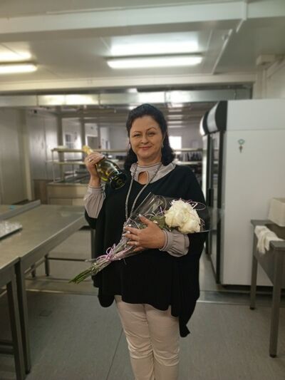  ,   Eva, 53 ,   ,   