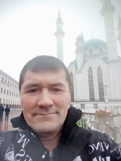  ,   Renat, 45 ,   ,   