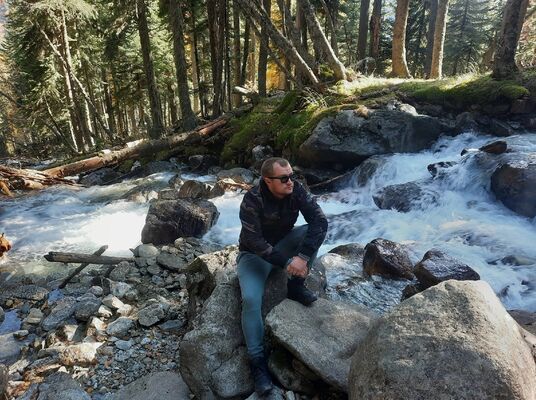  ,   Andrey, 37 ,   c 