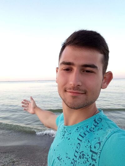  ,   Victor, 27 ,   ,   , c 