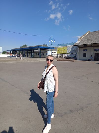  ,   Svitlana, 39 ,   ,   