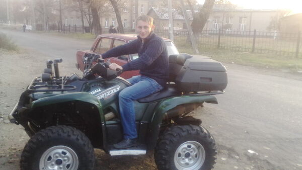  ,   Roman, 40 ,  
