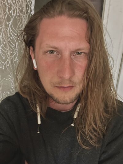  ,   Anton, 34 ,   ,   , c , 