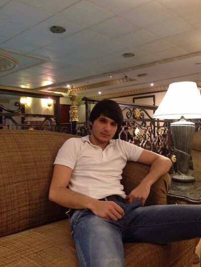  ,   HooLigan, 33 ,     , c 