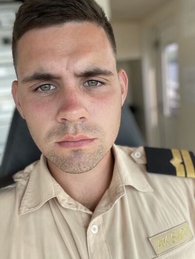  -,   , 25 ,   ,   