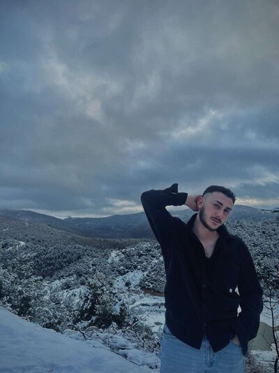  ,   Tolga, 27 ,   ,   
