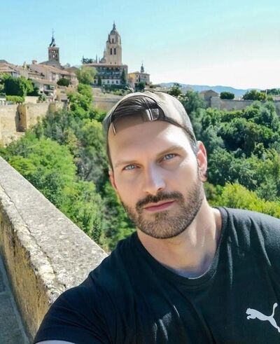  ,   , 44 ,   c 