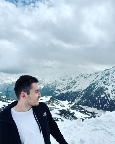  ,   Salim, 27 ,   ,   , c , 