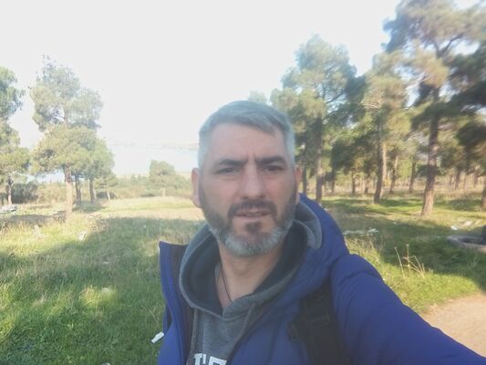  ,   Malxaz, 46 ,   ,   