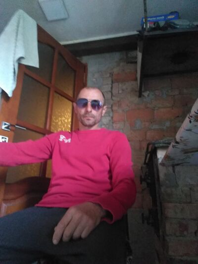  ,   Irop, 49 ,   , c 