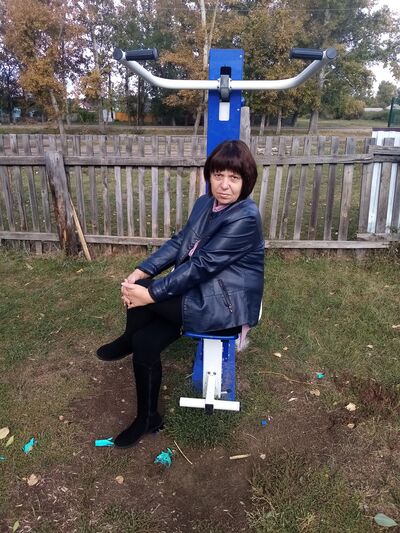  ,   Aleksandra, 56 ,   c 