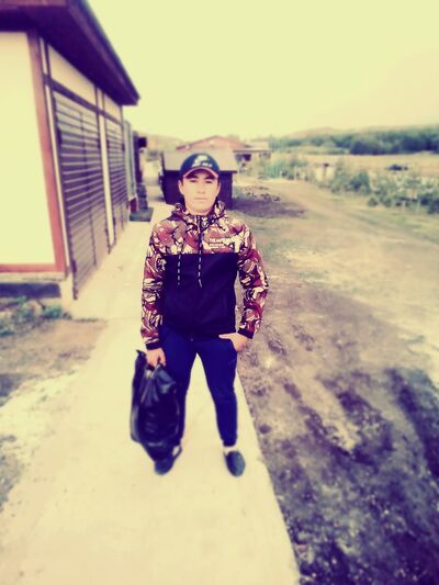  ,   Sohidjon, 25 ,   ,   , c 