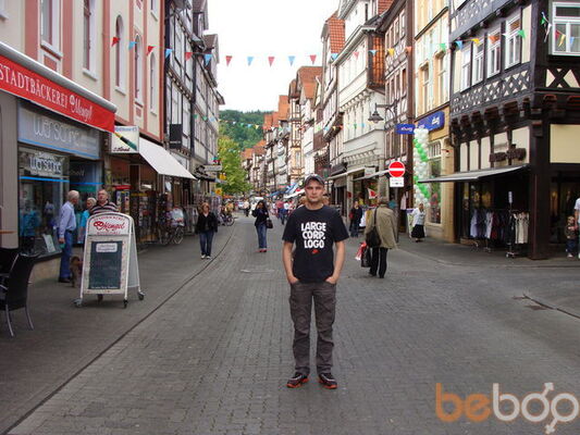  ,   Victor, 42 ,   ,   , c 