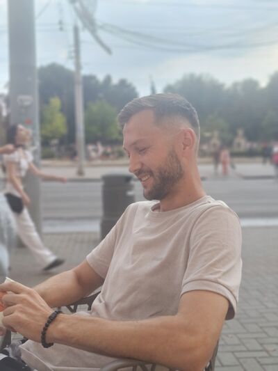  ,   Vitalii, 35 ,   ,   , c 