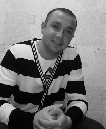  ,   SoNiK, 39 ,   ,   , c , 