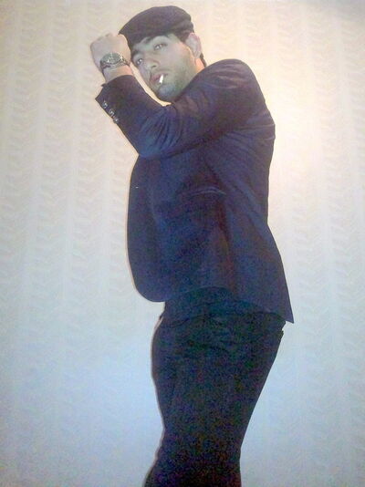  ,   Feniks, 37 ,  