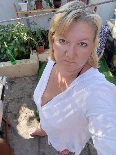 ,   Innee, 33 ,   , 