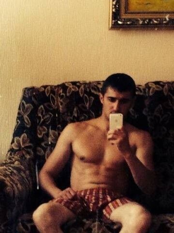  ,   Serghei, 32 ,   ,   , c 