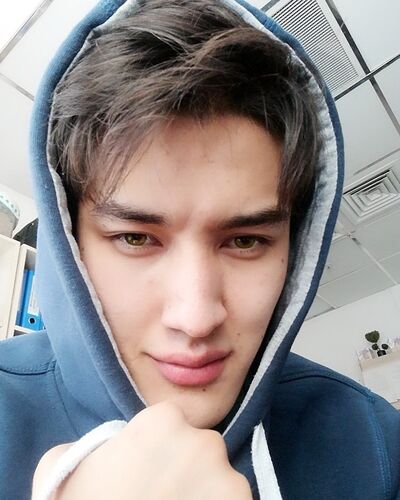  ,   Ruslan, 28 ,   ,   , c 