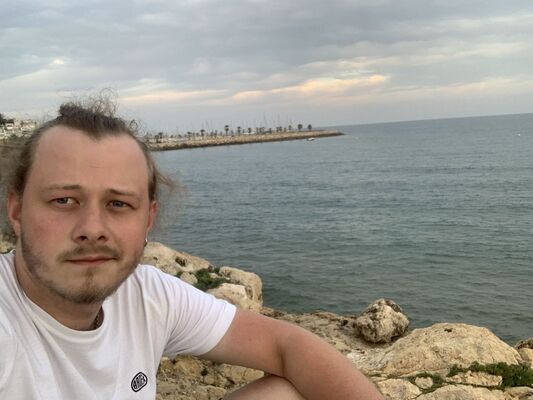  ,   IVAN, 28 ,   ,   
