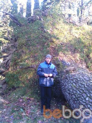  ,   Eduard, 51 ,   