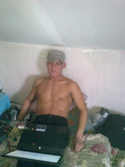  ,   Islom, 34 ,   