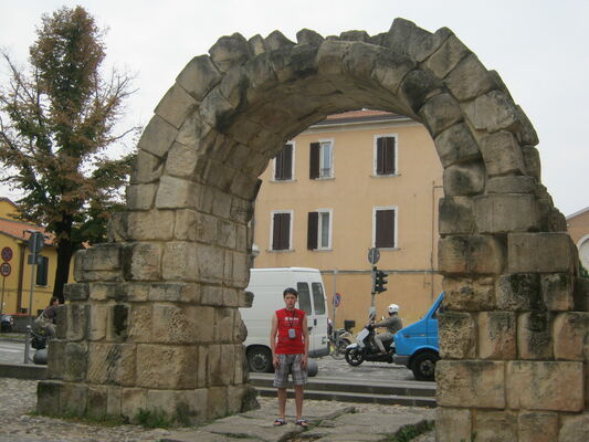  ,    001, 35 ,     , c 