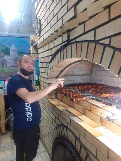  ,   Garik, 51 ,   c 