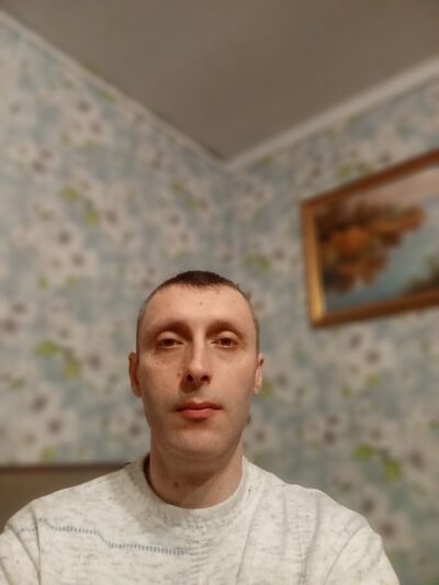  ,   Sergey, 39 ,   ,   