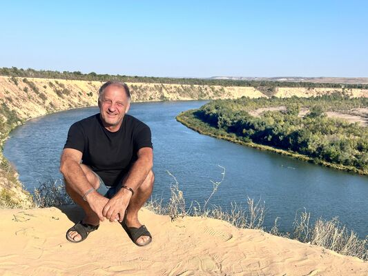  --,   Igor, 60 ,  