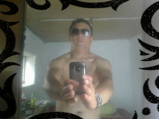  ,   Malyw, 35 ,   ,   , c 