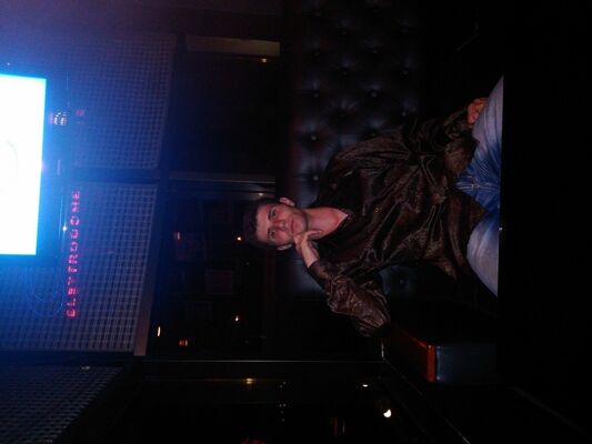 ,   Romi, 34 ,   