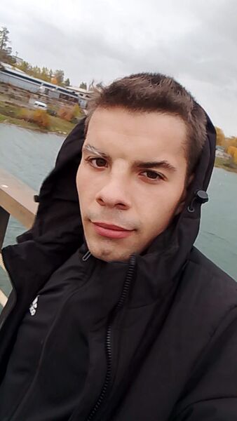  ,   Igor, 22 ,   ,   