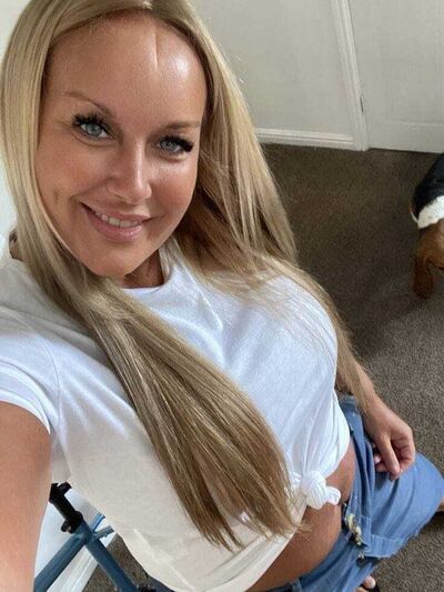  ,   Isabella, 30 ,   ,   