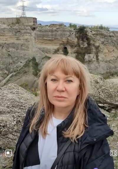  ,   Elena, 56 ,   ,   